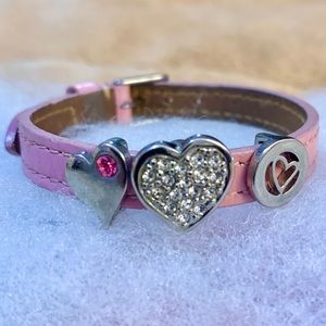 Hearts 💕 bracelet 💓